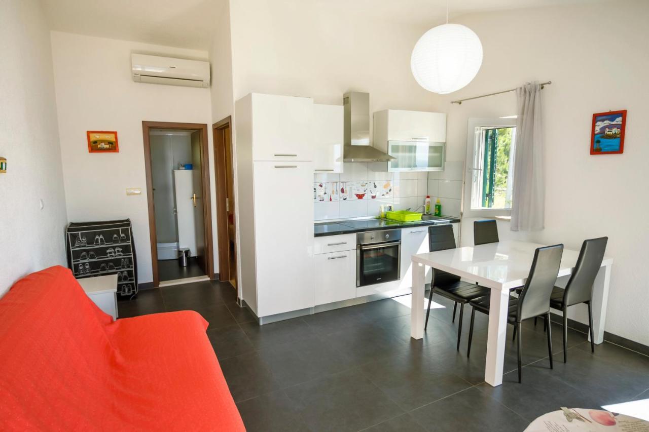 Apartments 1234 Mimice Ngoại thất bức ảnh