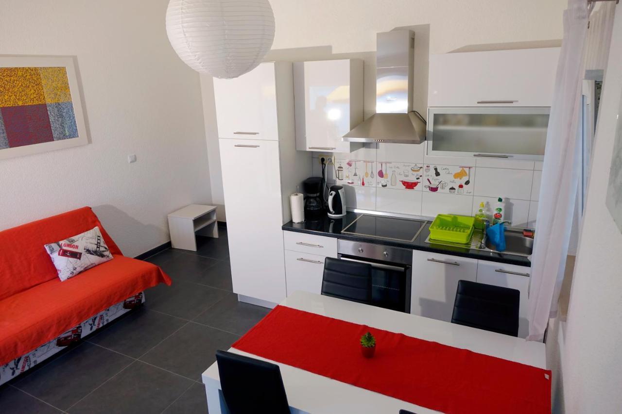 Apartments 1234 Mimice Ngoại thất bức ảnh