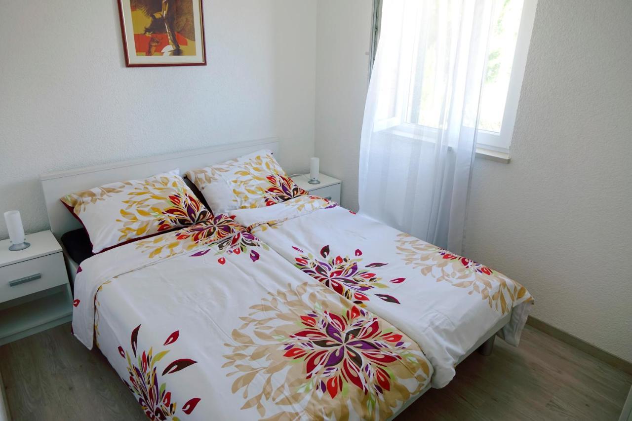 Apartments 1234 Mimice Ngoại thất bức ảnh