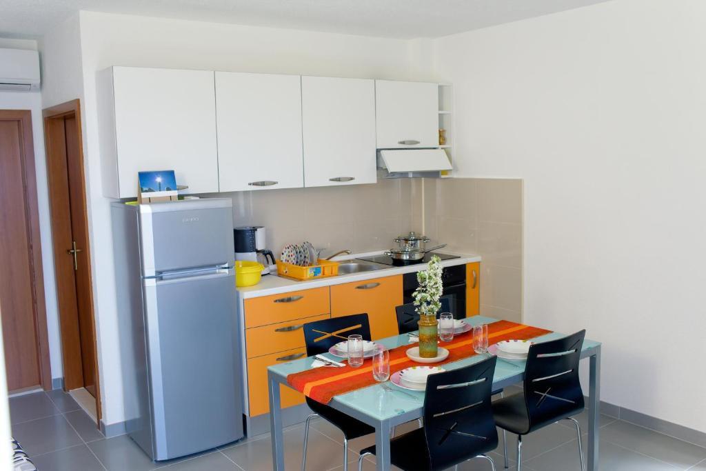 Apartments 1234 Mimice Phòng bức ảnh
