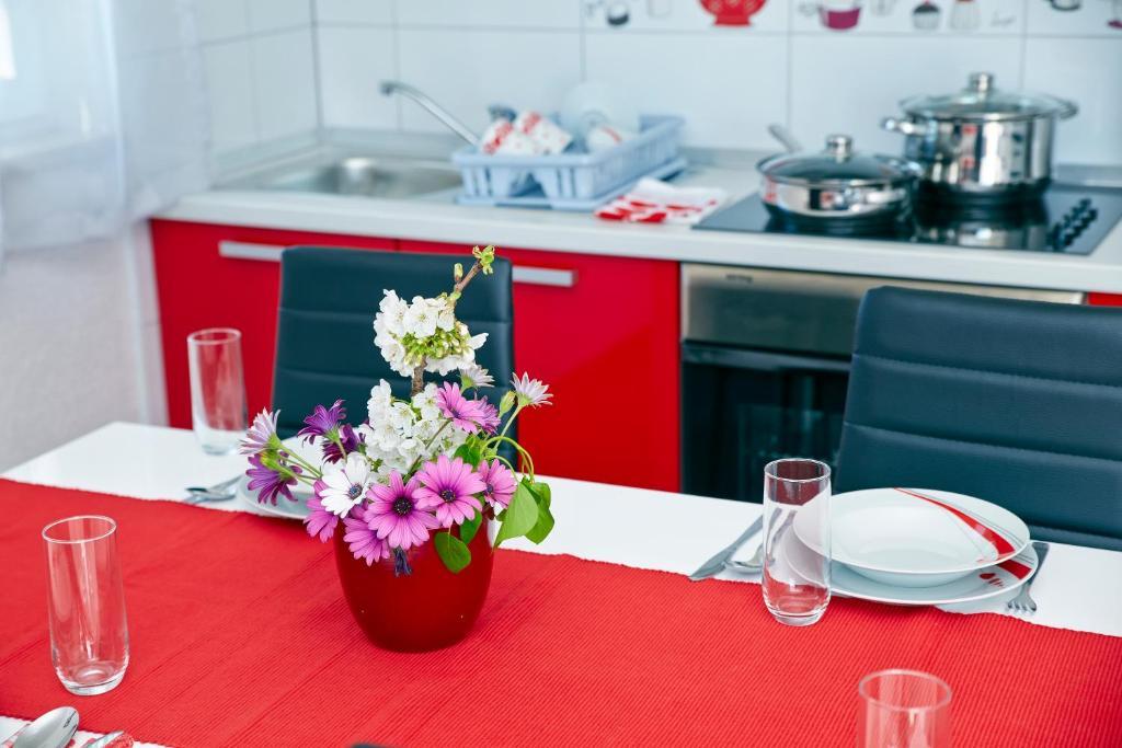 Apartments 1234 Mimice Phòng bức ảnh